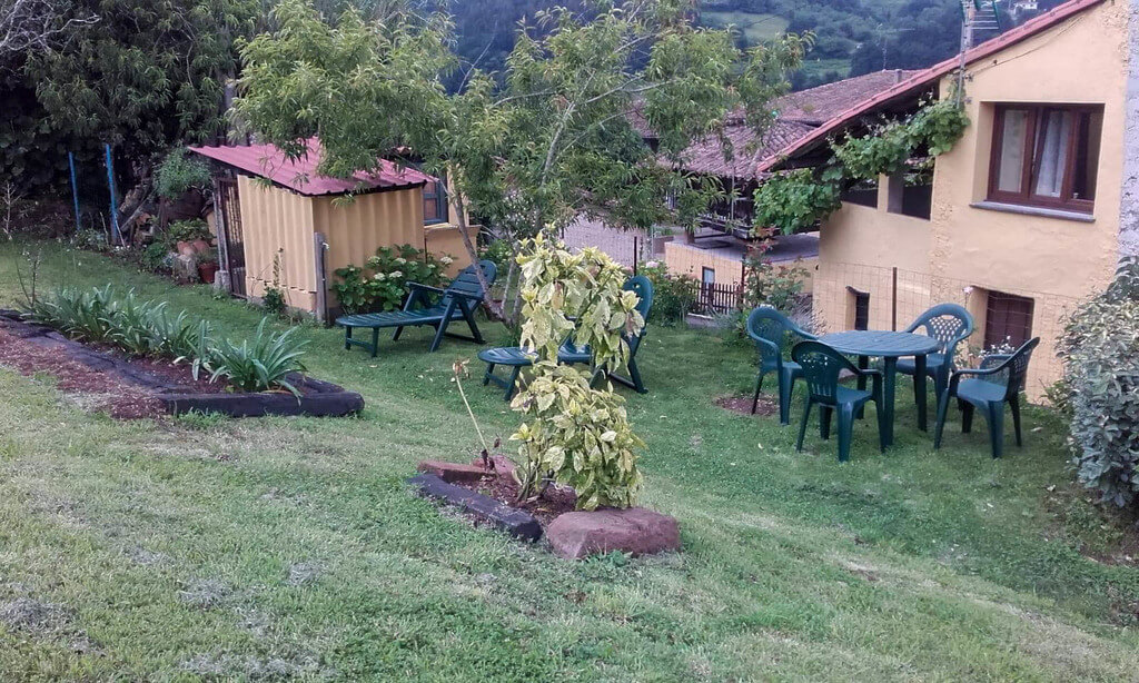 Fuentealdea, a un paso del mar y la montaña
